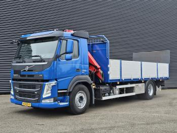 FM 330 4x2 / PALFINGER CRANE / KRAN + TAIL LIFT